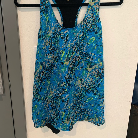 Metropark Blue Racerback Tank - Picture 4 of 4